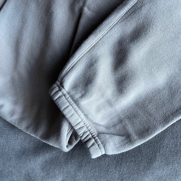 Essentials Set - Picture 3 of 7